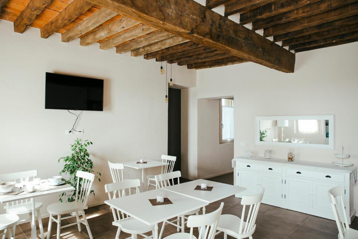 Agriturismo Vitae Fabbrico Buitenkant foto
