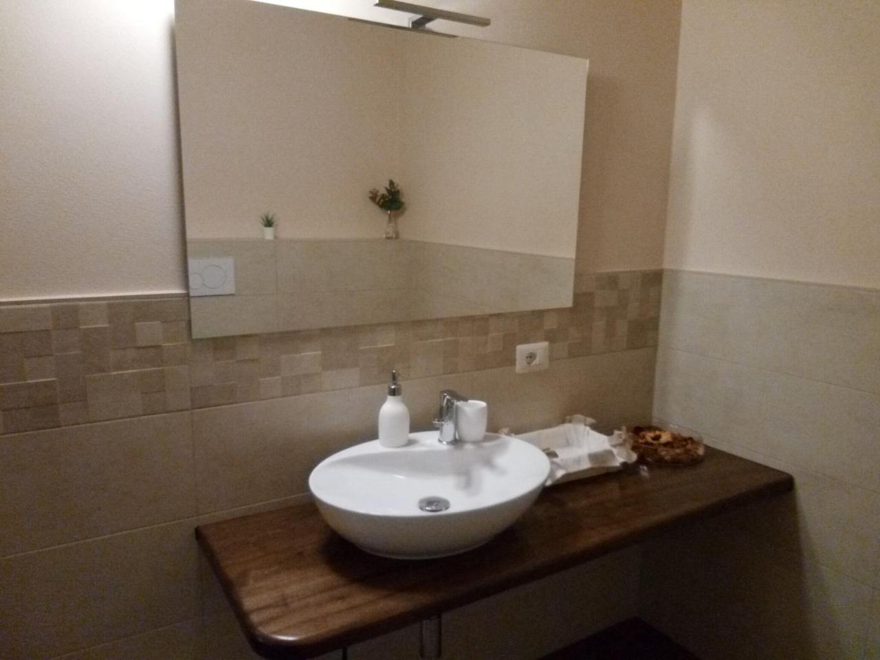 Agriturismo Vitae Fabbrico Buitenkant foto