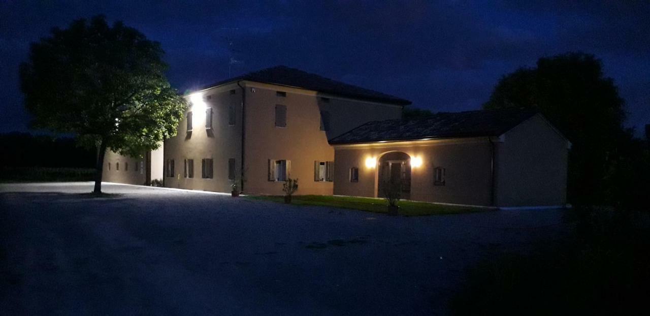 Agriturismo Vitae Fabbrico Buitenkant foto